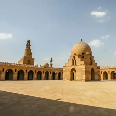 Mısır turu, Kahire El-Hakim Camii avlu manzarası
