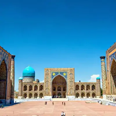 Özbekistan turu, Semerkand Registan Meydanı