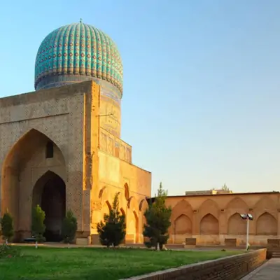 Özbekistan turu, Semerkand Bibi Hanım Camii minaresi